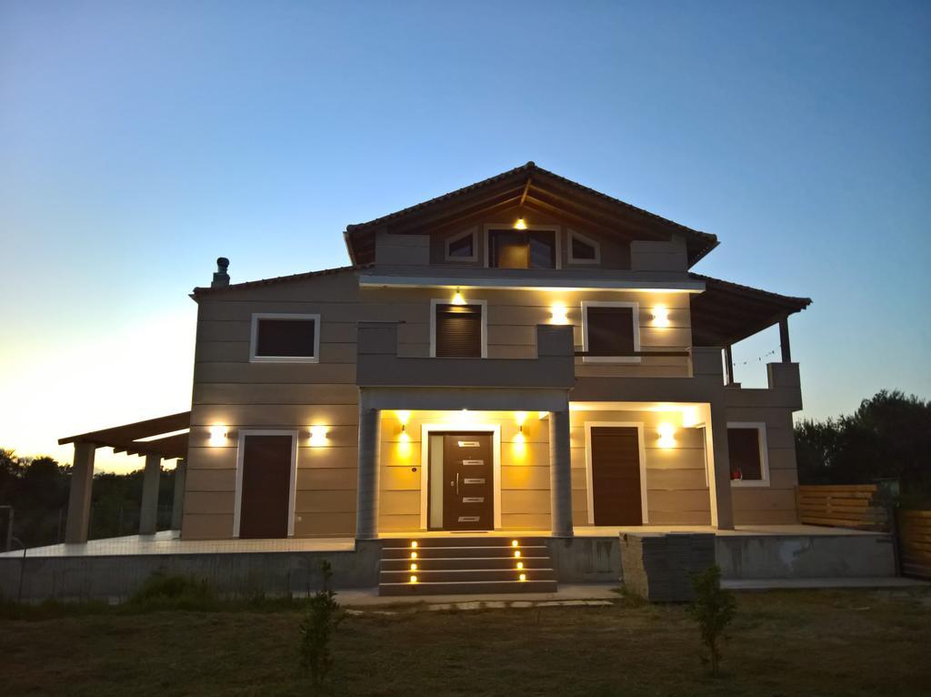 Villa Luna Kalamákion Buitenkant foto
